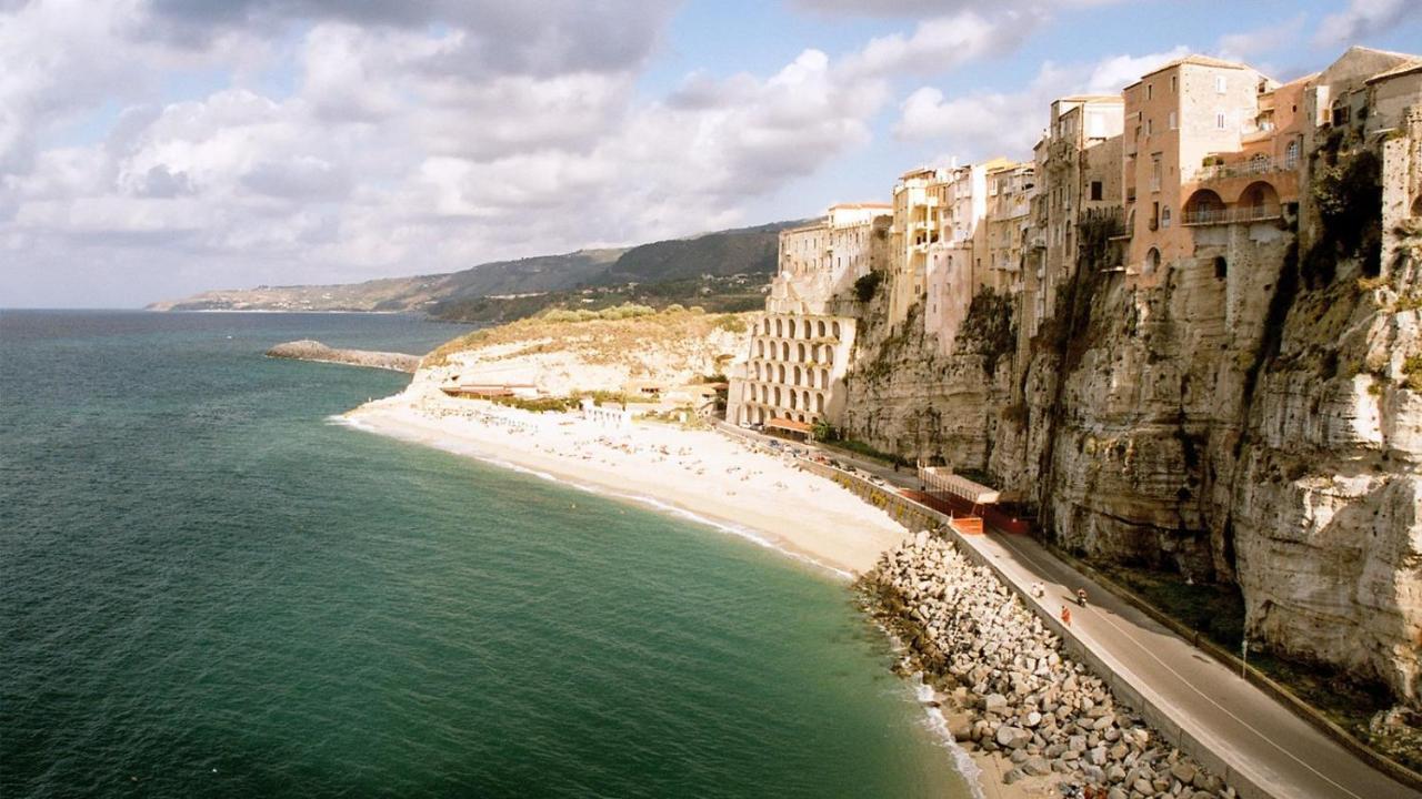 Merlino House Tropea
